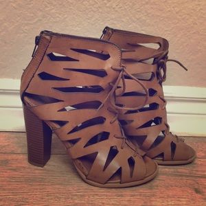 Call It Spring heeled sandal NWOT Sz 8